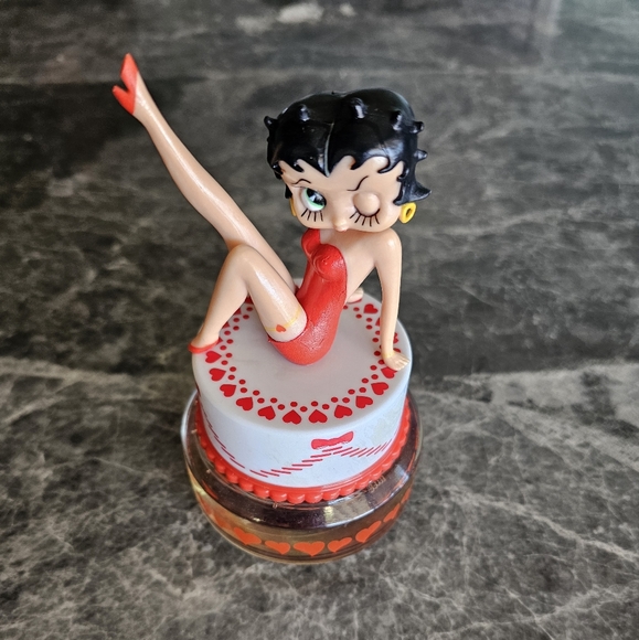 " EXTREAMLY UNIQUE " BETTY BOOP Perfume You Won't Find It Anywhere - Picture 3 of 9